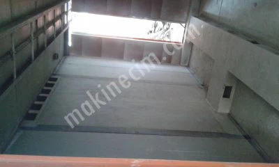 Top Conveyor Powder Coating Oven 3 Months Operated Powder Coating Booth With 5 Filters and Gun