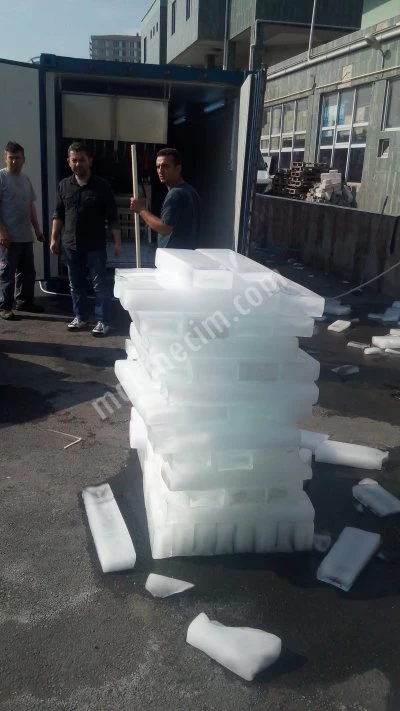 Block Ice Machine Kilogram İn The Desired Dimensions And Eurasian Private Production -to Cooling