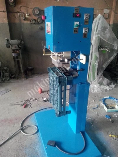 Plastic Case On Plastic Tables Plastic Chair and Gilding Foil Printing Machine For All Plastic Produ