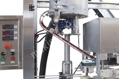 Kapak Kapatma Makinası Lineer Yuvarlak ve Kare Şişe