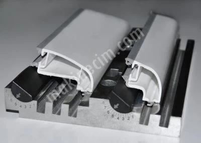 Universal Lath Mould