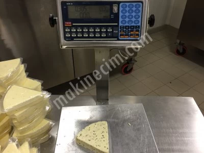 Tulum Cheese Machine