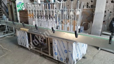 Fully Automatic Liquid Oil Filling Machine with 10 Nozzles 0- 1lt-