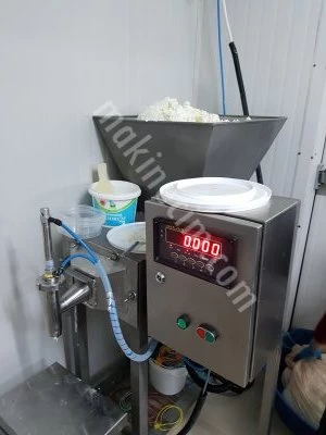 Süzme Yoğurt Dolum Makinesi