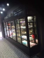 Du- Dik Çikolata Vitrini / Dikey Çikolata Dolabı