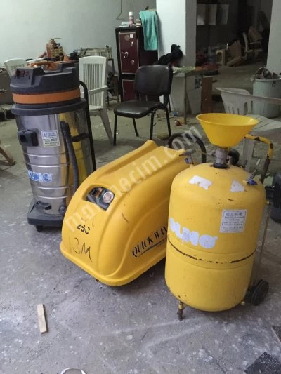 Basınçlı Soğuk Oto Yıkama Makinası İkinci El Temiz Bakımlı Yetkili Servisten 250 Bar