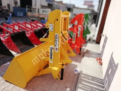 Sıyırıcılı Pergel Kepçe
