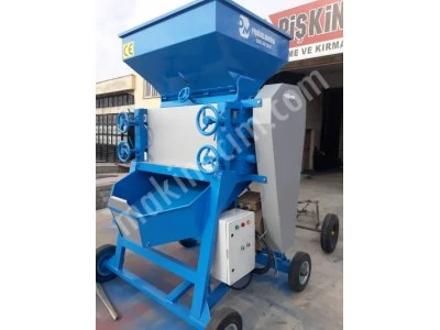 4 Toplu Yem Ezme Makinası