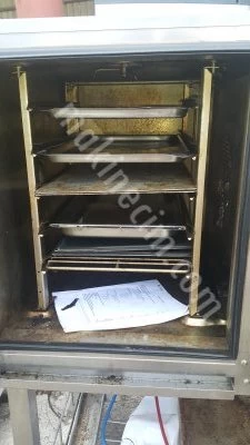 Oven