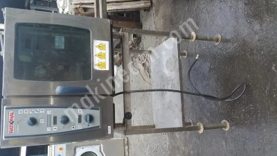 Very Clean And High Quality Oven