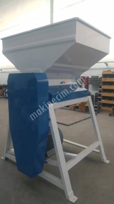Barley Crushing Machine