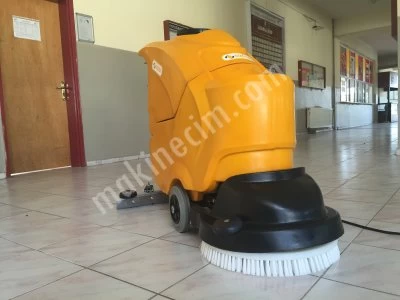 Sweepers And Vacuum Sweepers