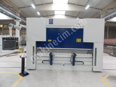 Hidrolik Abkant Pres 3 Mt 220 Ton