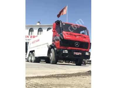 Arazöz Su Tankeri