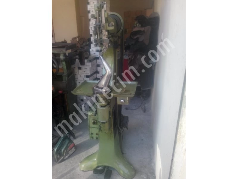 Yastı Marka Fora Dikiş Makinası