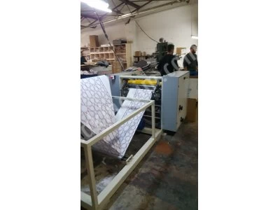 TABLE CLOTHING MACHINE