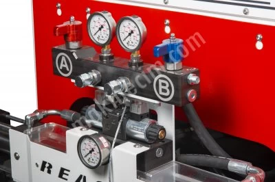 Polyurethane and Polyurea Machine with Generator