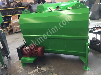Yem Karma Makinası- Ev Elektriği Ile Çalışabilen -2 M3 220 Volt - Teker Oklu