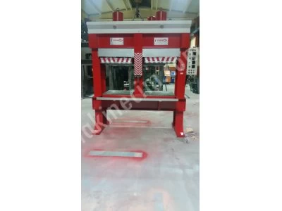 RUBBER PRESS