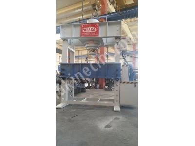 300 Ton Pres