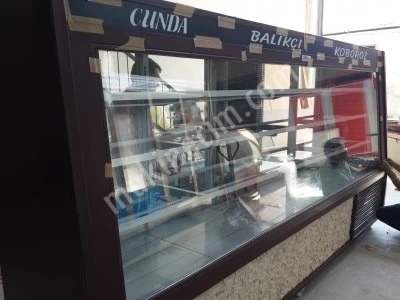 Meze Vitrin Dolapları