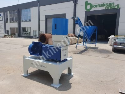 Pellet Press Machine