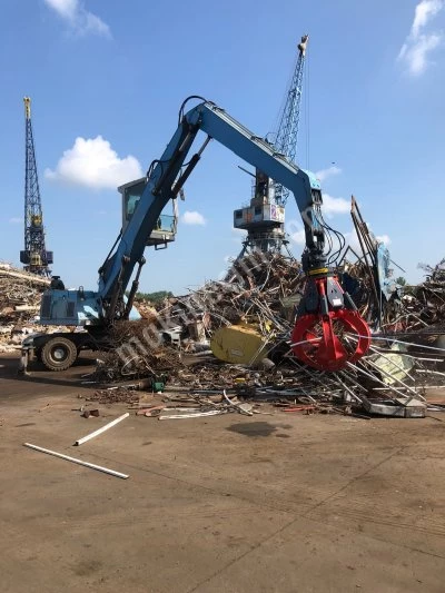 Polyp Grapple For Material Handler