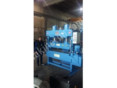 Hidrometal Hydraulic Press