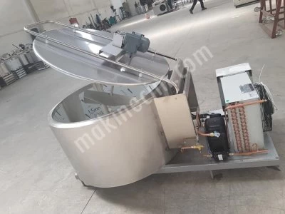 1000 Lt Mılk Coolıng Tank Wıth Scale