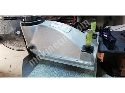 Güven Brand Hydraulic Cutting Press