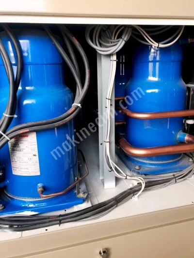 Satılık 2.El 325 Kw= 280.000 Kcal/H Trane Marka Çok Az Kullanılmış Orjinal Chiller