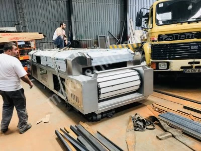 Mlm S4000 Lavas Machine With Stone Base