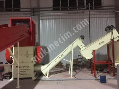 Plastic Crushing Washing Line 800-1000 Kg Capacity