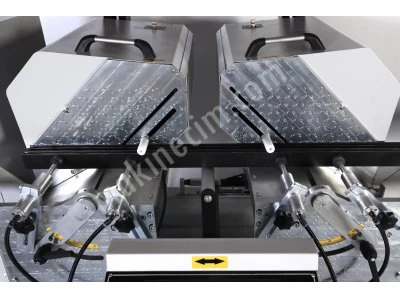 2024 Çift Köşe Kesim Makinası Plastmak
