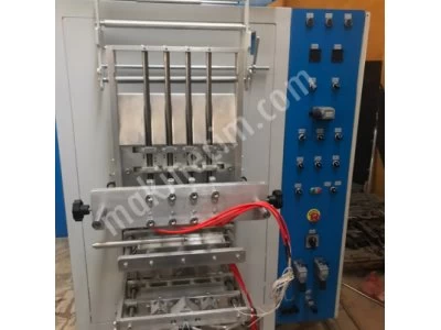 Yatay Tozlu Karabiber Kırmızı Biber Kimyon ve Tüm Tozlu Ürünleri Paketleme Makinası