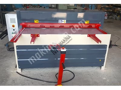 Rediktörlü Giyotin Makas ( Sıfır ) - 1550 X 3Mm