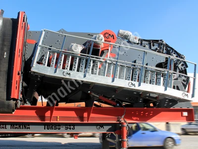 190-250 Mobile Hard Stone Crushing and Screening Plant