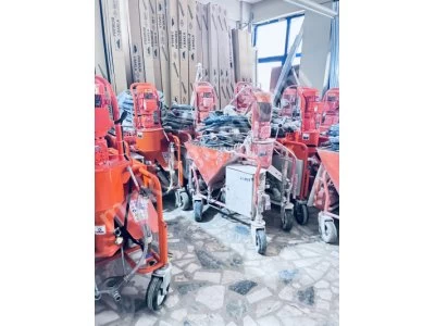 Kiralık Alçı Sıva Makinesi