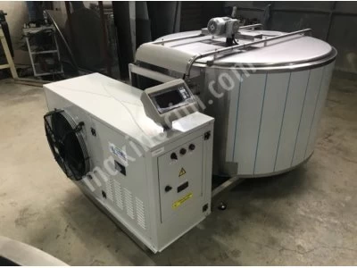 1000 Lt Capacity Milk Cooling Tank