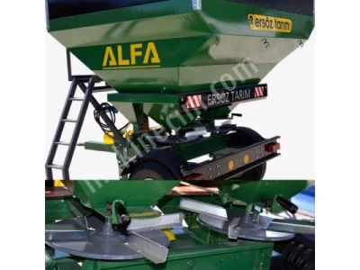 Gübre Serpme Makina / Fertilizer Spreader 2500 Lt