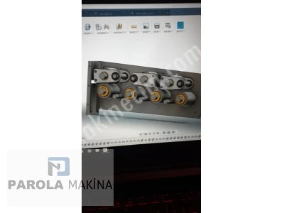 Straight Servo Driver-Pres Feed 250X2,5 mm