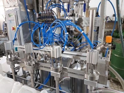 Shampoo Filling Machine Stainless 6 Nozul