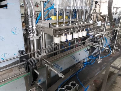 LIquId FertIlIzer FIllIng Caping Labeling
