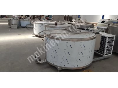 1000 Kg Milk Cooling Tank - With Scale - 2 Years Warranty