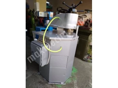 Hydraulic cutting press Güven brand