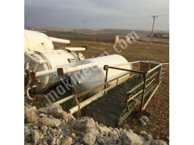 Caustic Tank