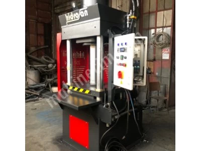 250 Tons Rubber Press