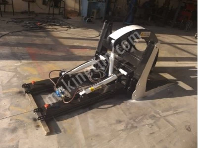 Forklift Compatible Logging Attachment