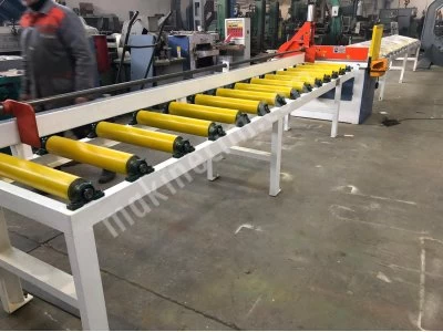 Pneumatic Heading Machine With Conveyor