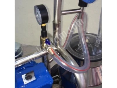 Single stainless milking machine